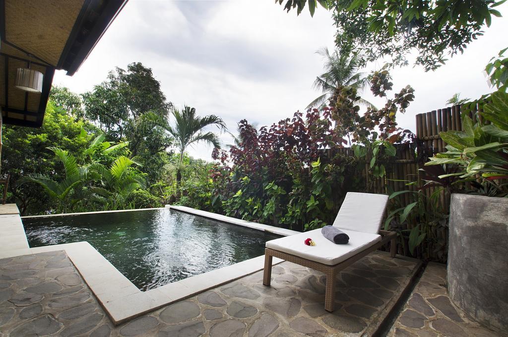 Indo Rumah Zengarden Buleleng  Room photo