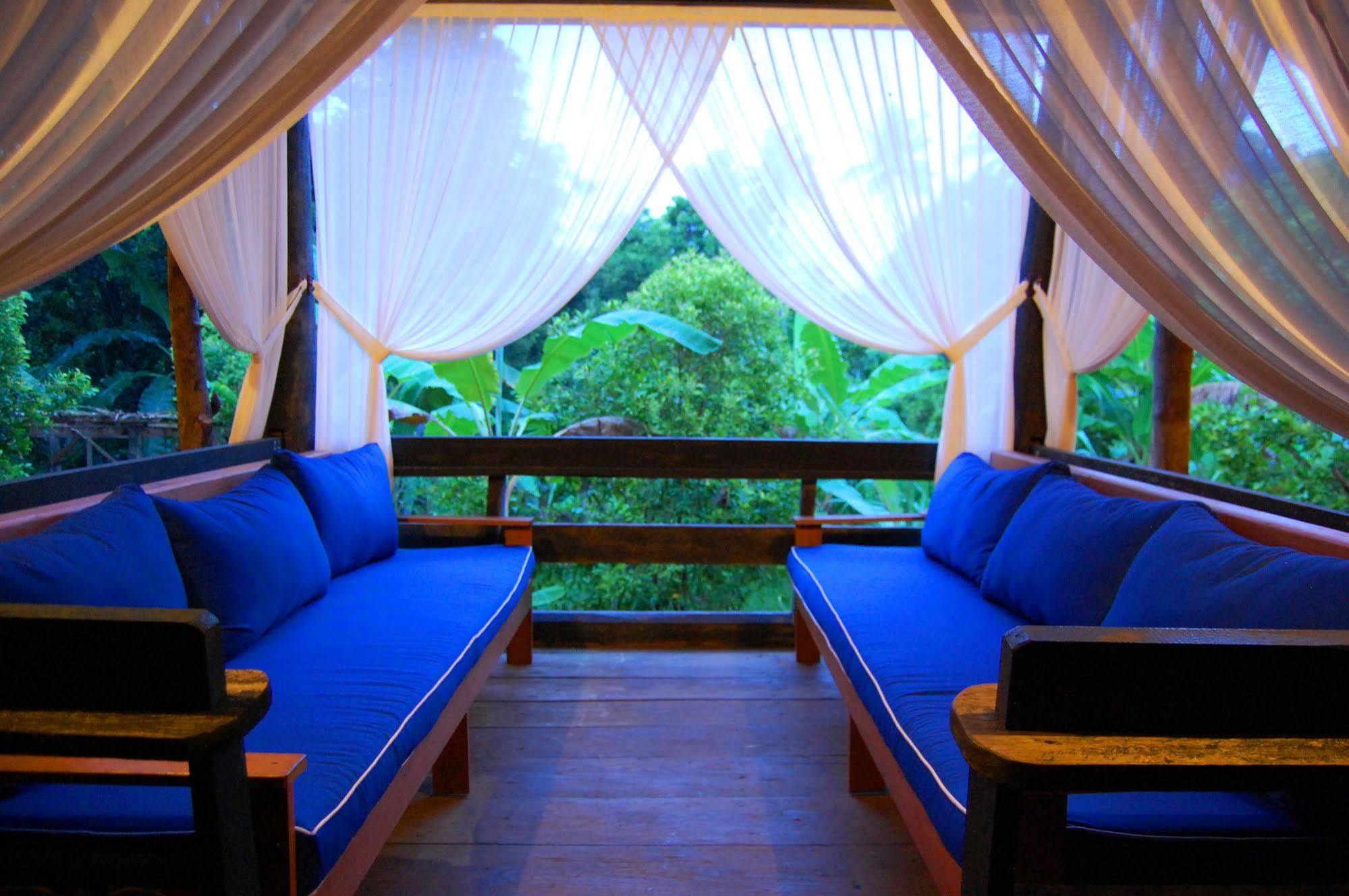 Indo Rumah Zengarden Buleleng  Exterior photo